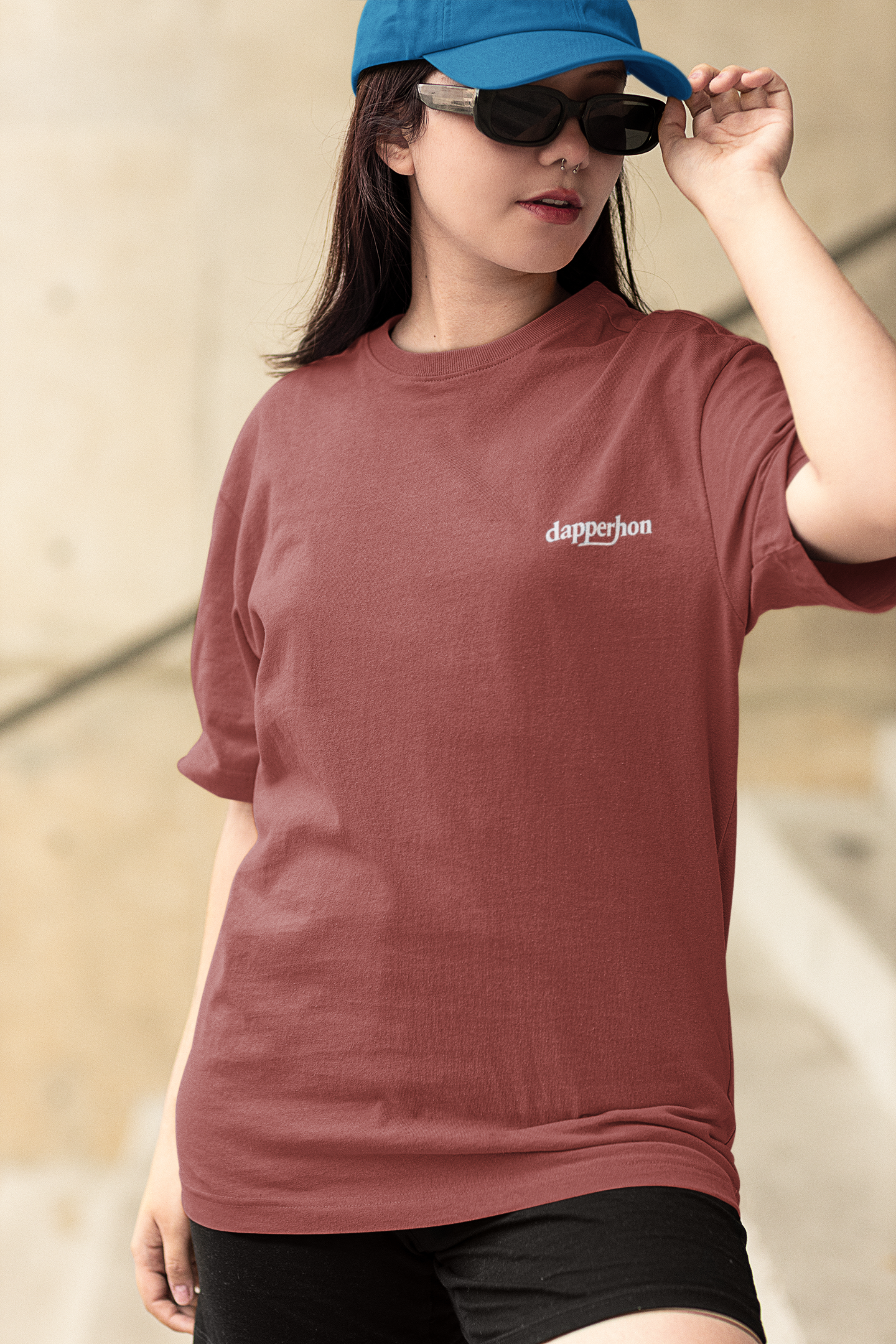 Silent Queen Oversized Tee
