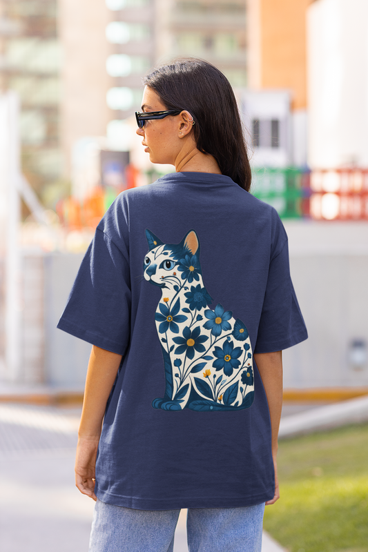 Floral Feline – Oversized T-shirt